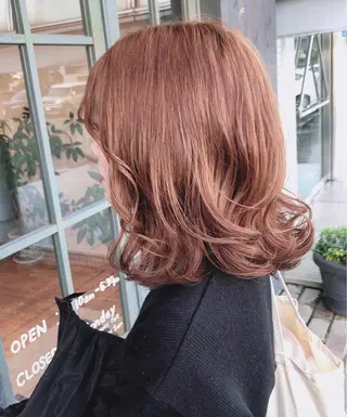 ミディアム カラー 永井 亜実のヘアスタイル