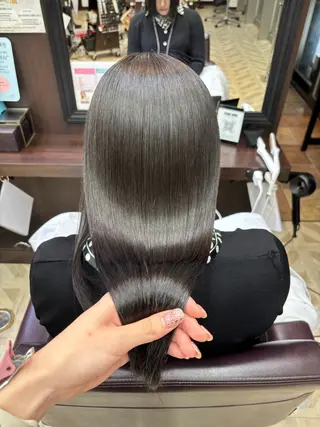 ロング 柏木 彩夏のヘアスタイル