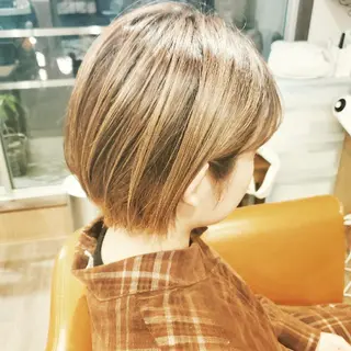 ショート カラー spa hair ark 富井直美のヘアスタイル