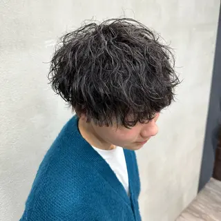 パーマ メンズ 山本 莉人のヘアスタイル