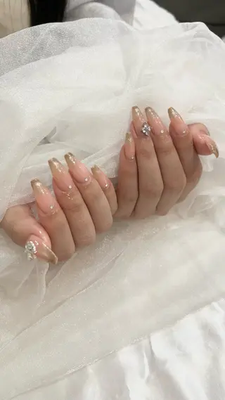 ネイル SALON ELVI.のネイルデザイン