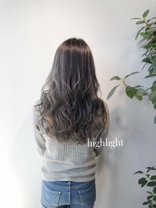ロング 岸川 恭子のヘアスタイル