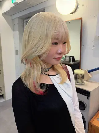 ミディアム 綺星 ハイトーン/デザインのヘアスタイル