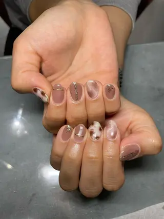 ネイル LAVISH 大和店 🤱子連れ大歓迎のネイルデザイン