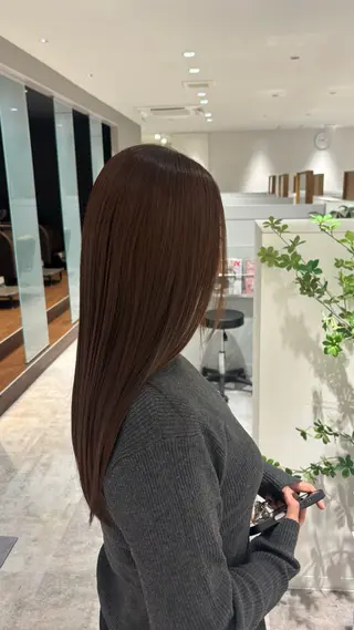ロング カラー 田名部 愛乙のヘアスタイル