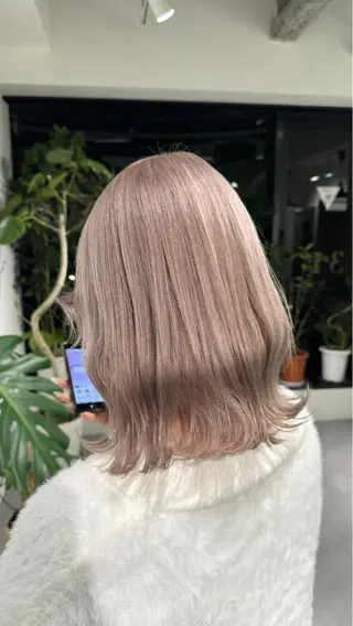 カラー Hina‪🔆‬ CIERA南船場のヘアスタイル