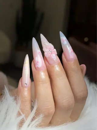 ネイル かおり 奏のネイルデザイン