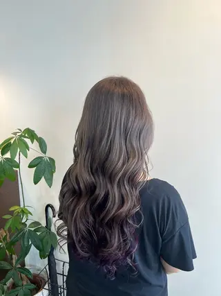 ロング 金岡 碧のヘアスタイル