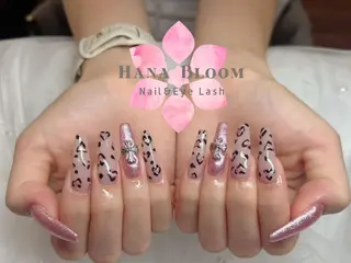 ネイル Hana Bloom Nail💜Akiのネイルデザイン