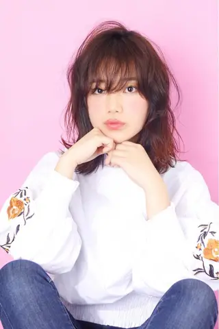 ミディアム 中野 恵脩のヘアスタイル