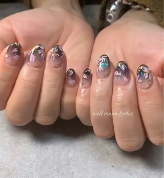 ネイル ネイルルームリッカ 𝐦𝐚𝐲𝐮のネイルデザイン