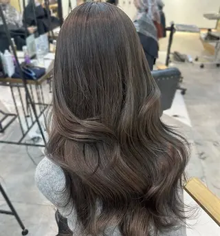 ロング カラー 韓国ヘア/グレージュ kanako🤍🫧のヘアスタイル