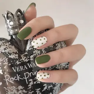 ネイル (∩_∩)ミモ🧸E yelash&ネイルのマツエク・マツパデザイン