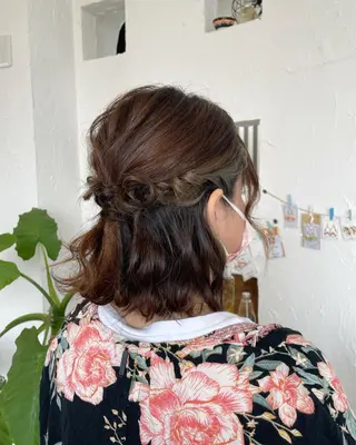 ヘアアレンジ 🌸小掛🌸 豊橋外国人風カラーのヘアスタイル