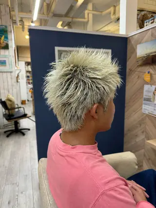 カラー メンズ 犬飼 幸志のヘアスタイル