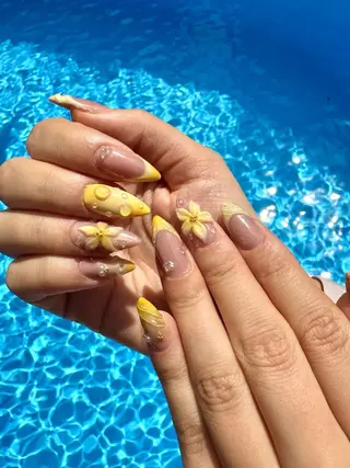 ネイル 秋 Nailsのネイルデザイン