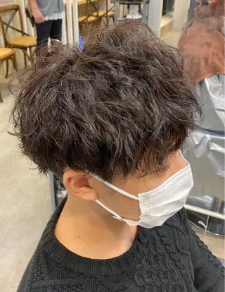 ショート Sabby氏川洸希 パーマのヘアスタイル