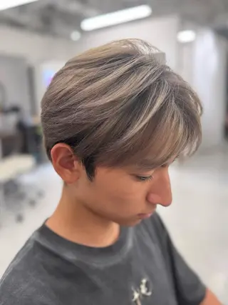 ショート カラー メンズ メンズ特化美容師 カラー専門ぺーターのヘアスタイル