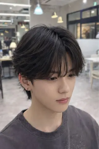 パーマ メンズ 黒田 雄斗のヘアスタイル