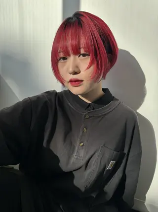 ショート カラー 🎀ブリーチ ハイト ーン ♡Kanon♡のヘアスタイル