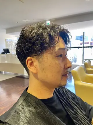 パーマ メンズ 鶴﨑 美優亜のヘアスタイル