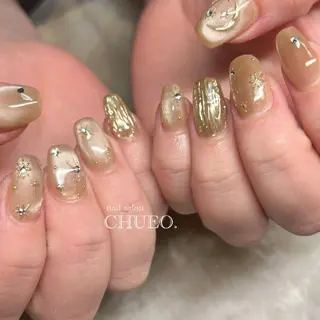 ネイル 吉岡 晴香のネイルデザイン