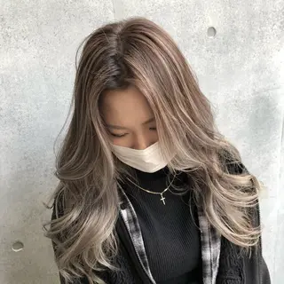 ロング 海外風レイヤーカット 👑店長 平松 由のヘアスタイル