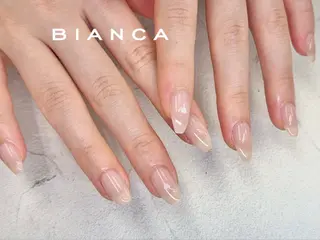 ネイル Bianca 大宮 MOEKAのネイルデザイン