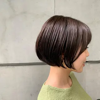 ショート カラー 大角 実希のヘアスタイル