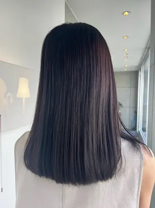 セミロング おせ ちさとのヘアスタイル