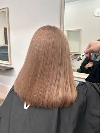 ミディアム カラー 木藤 優杏のヘアスタイル