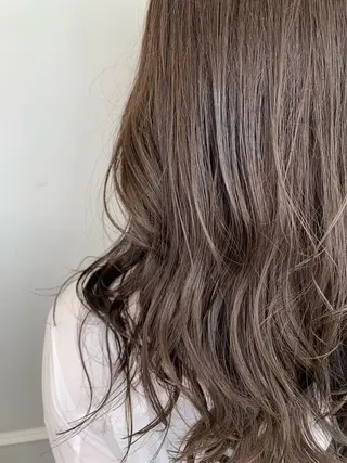 ロング カラー 🦖鶴岡 香純🦖のヘアスタイル