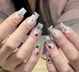 ネイル By moonネイル 🌷ワンホン/韓国風のネイルデザイン