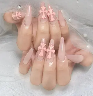 ロング カラー 波 なみのネイルデザイン