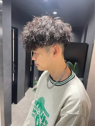パーマ ヘアアレンジ メンズ 川合 智之のヘアスタイル