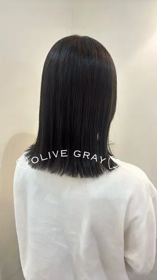 ミディアム カラー 🍒桜井 優華🍒のヘアスタイル