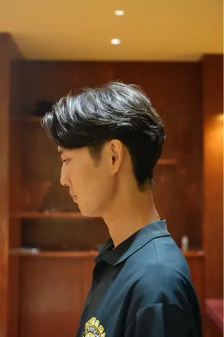 メンズ 20代 オトナヘア いしだ りょうのヘアスタイル