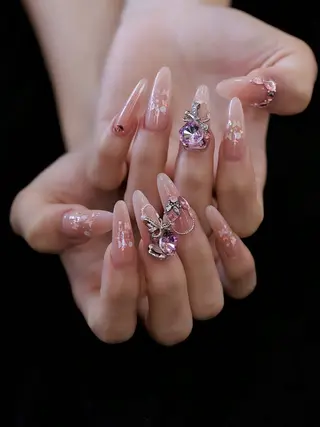 ミディアム ティキ Pono Nailsのネイルデザイン