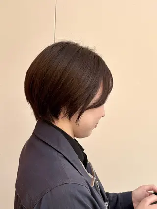 ショート 切りっぱなしボブ/ 暖色カラー/なつみのヘアスタイル