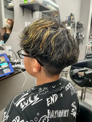 ショート カラー パーマ 🌻ミラクル美容師 🌻✨クッポ✨のヘアスタイル