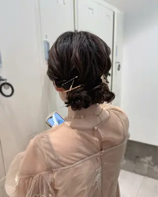 ミディアム ヘアアレンジ 縮毛矯正+モテカラー 🎀✨MIHOのヘアスタイル