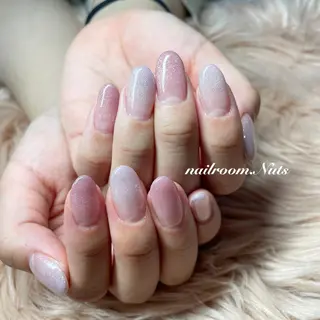 ネイル nailsalon Nutsのネイルデザイン