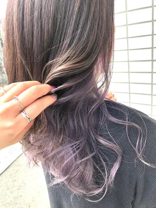 ロング Kaede .のヘアスタイル