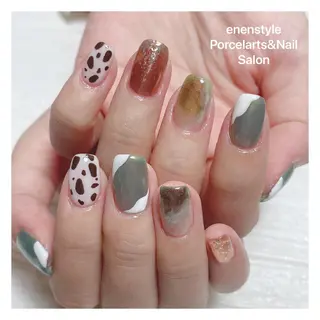 ミディアム ネイル 🐾enen style 🐾のネイルデザイン