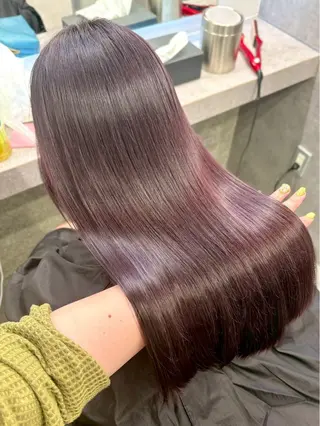 カラー 伊藤 陽菜のヘアスタイル