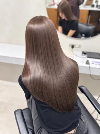 ロング カラー ピンク/グレージュ 髪質改善SOMAのヘアスタイル