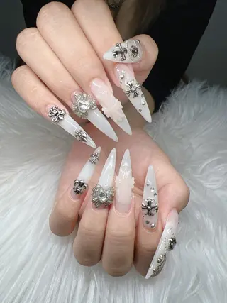 ネイル Lee Nails チップ長さだし専門店のネイルデザイン