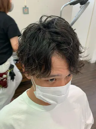 ショート パーマ メンズ 三矢 ちなつのヘアスタイル