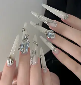 ネイル Luvia Ginzaのネイルデザイン