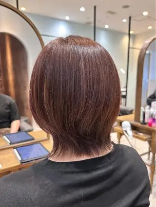 ショート カラー 山本 亜以子のヘアスタイル